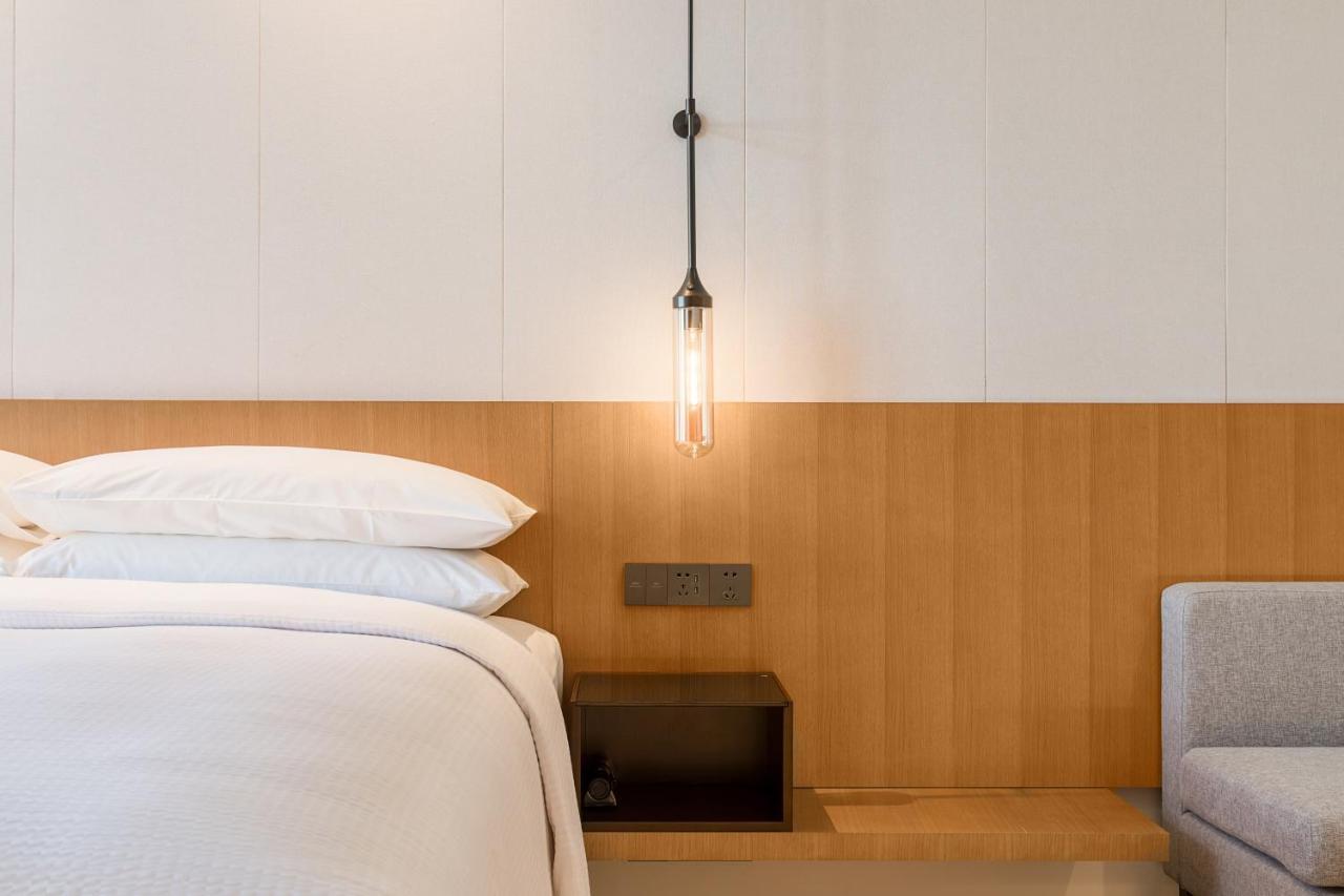 Fairfield By Marriott Hongqiao Necc Hotel