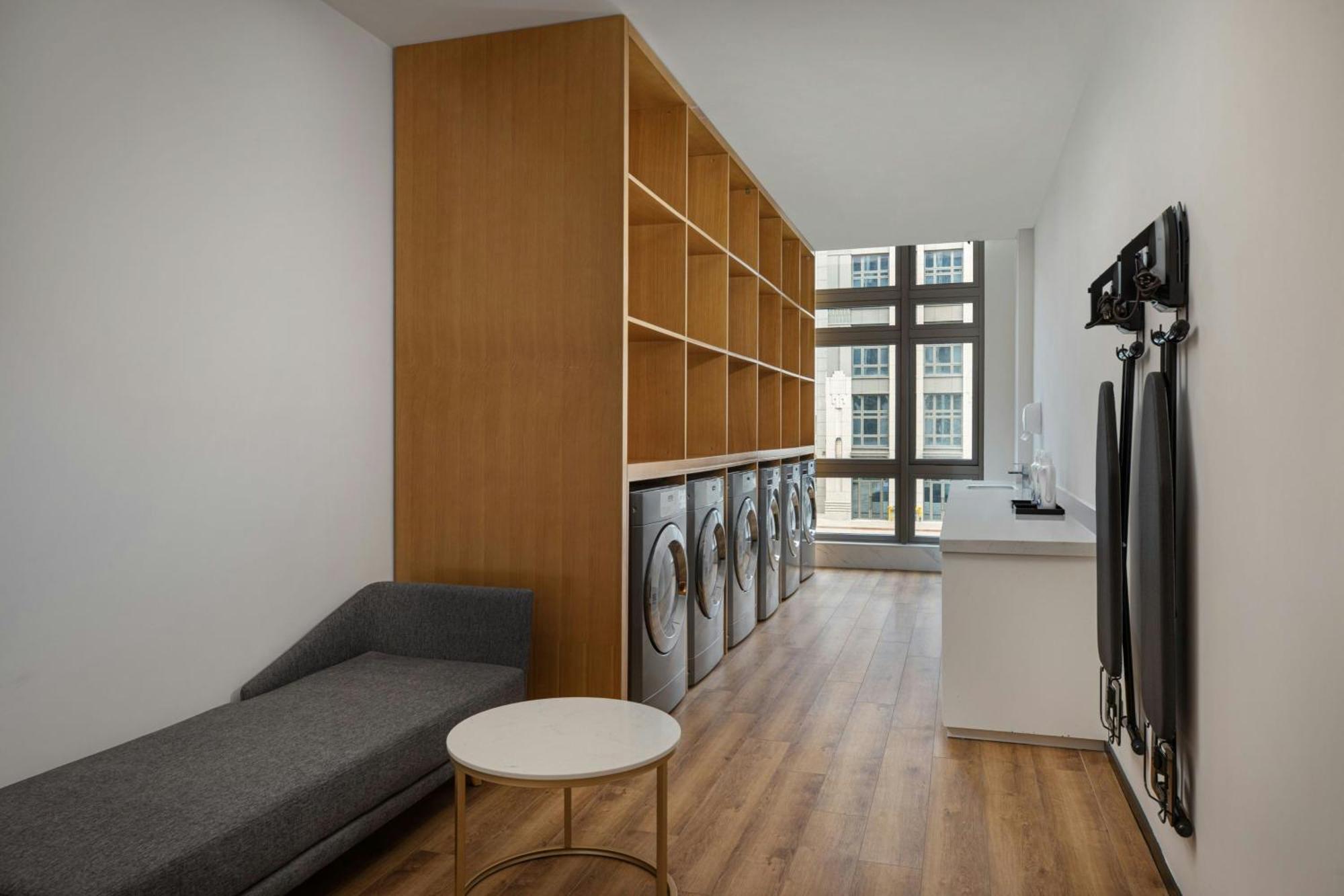Fairfield By Marriott Hongqiao Necc